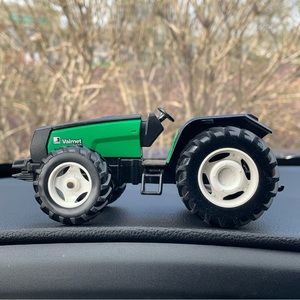 1/35 Joal Valmet 8400 Tractor